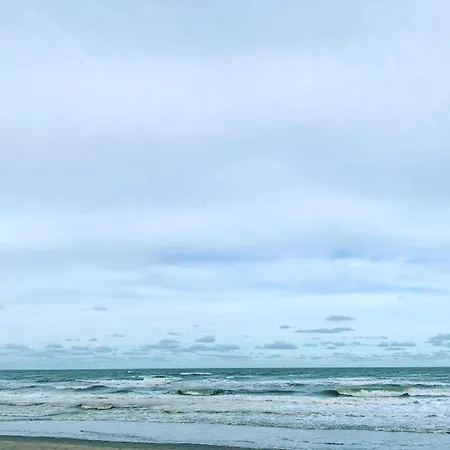 Lägenhet In Near The Beach, Cleaning Included *